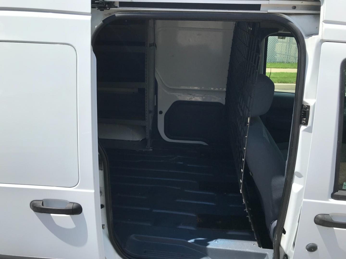 2012 White /Gray Ford Transit Connect XL (NM0LS7AN3CT) with an 2.0 V4 engine, Automatic transmission, located at 577 Chester Pike, Prospect Park, PA, 19076, (610) 237-1015, 39.886154, -75.302338 - Photo#16